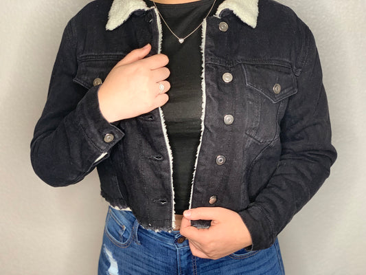 Sisi Crop Denim Jacket (BLACK)